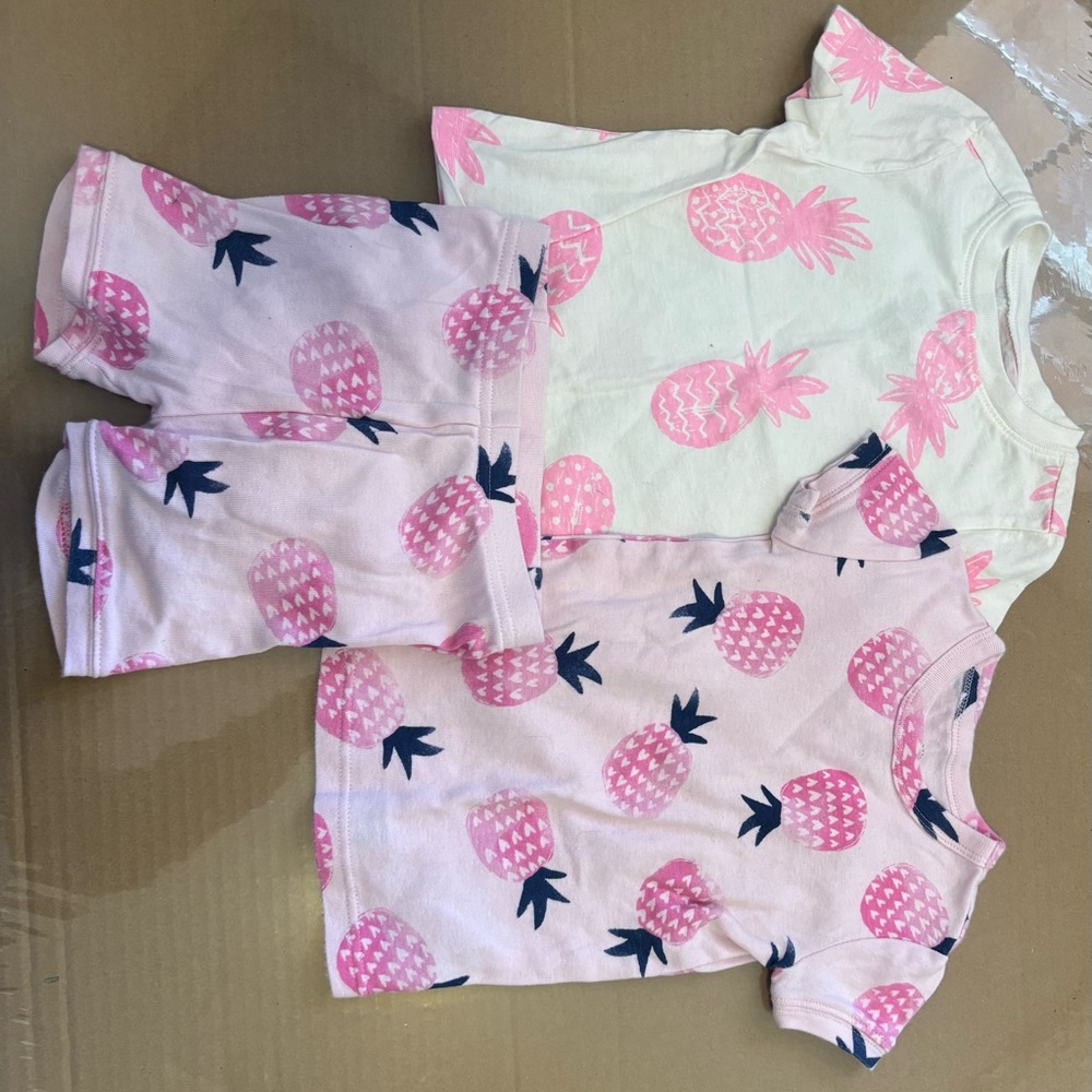 Old Navy Pink and Cream Pineapple Kids Pajama Set